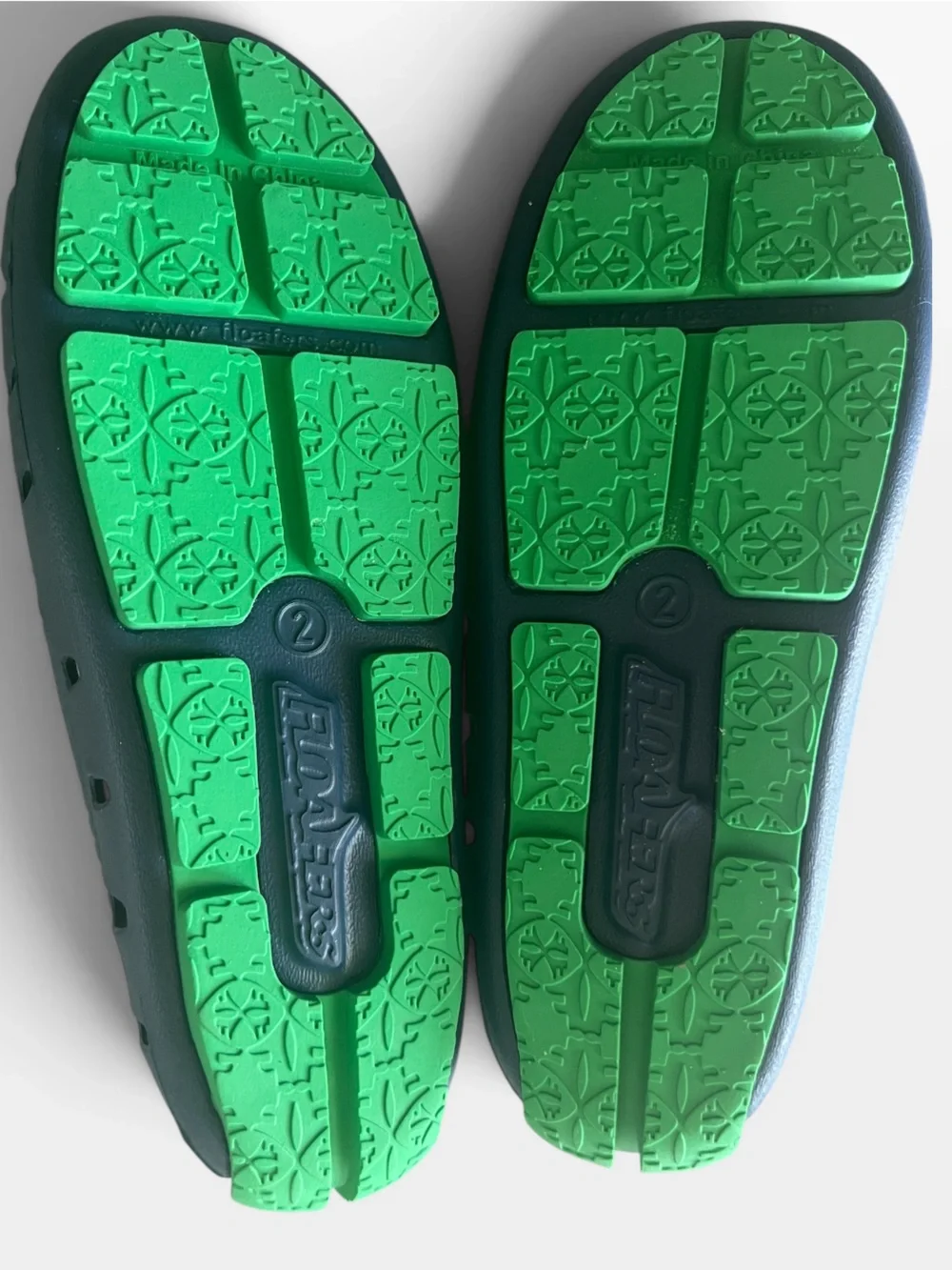 NWT Floaters Prodigy-1 Kids Water Shoes Loafers Navy Green J2